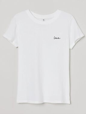 Euc H & M Divided  Off White Plus Size T-shirt 👕 👕 Plus Size 3x